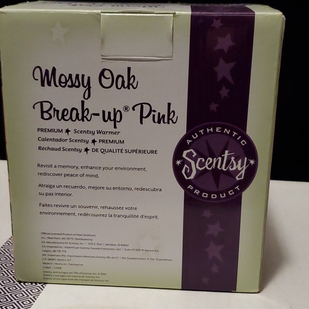 New mossy oak breakup pink warmer